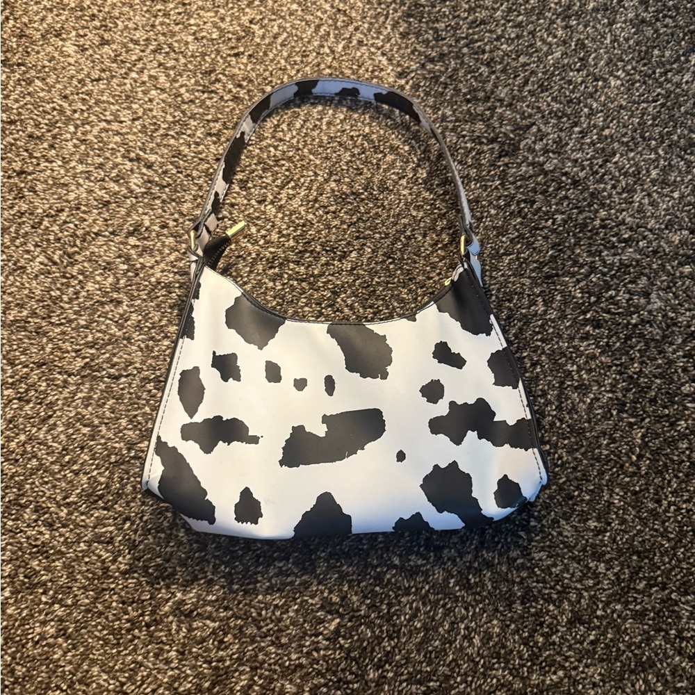 Stylish Black and White Women's Bag